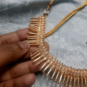 Gold Polish Matte Finish Mulla Poo Chain