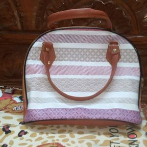 SIMPLE CUTE HAND BAG