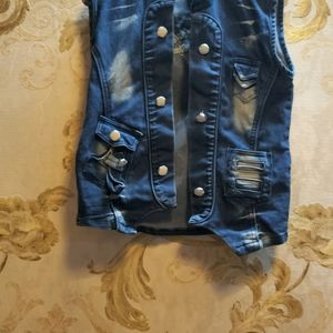 T-shirt With Denim Jacket For 10 Years Old Boy.