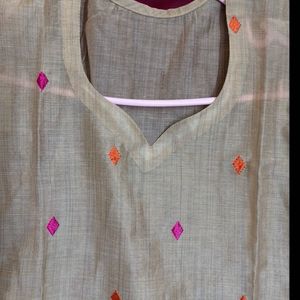 Elegant Phulkari Kurta