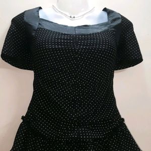 Retro Black Polka Dot Top✨️