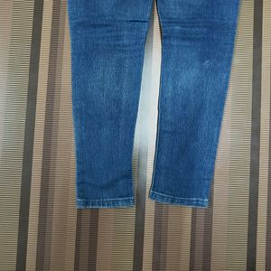 Y-38 Size 28 Slim Fit Women Denim Jeans