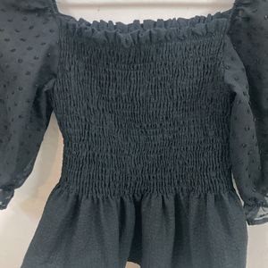 Black Smock Top Cropped (Urbanic)