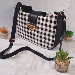 Slingbag Black & White Chess Pattern