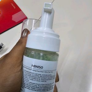 MINISO Foaming Face Wash - Tea Tree