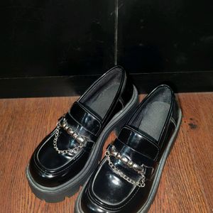 Chunky Loafers With Chain Detailing