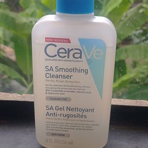 CeraVe SA Smoothing Cleanser