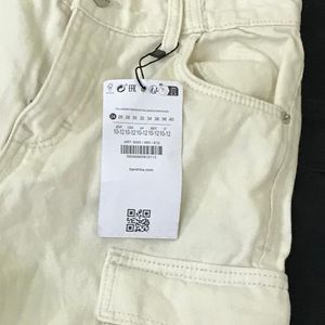 Bershka MultiPocket Cargo Pant