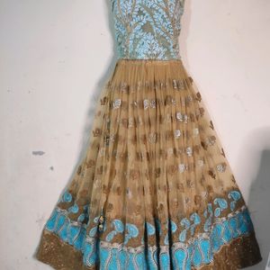 Lehenga/blouse and dupatta