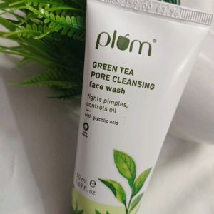 Plum Green Tea Pore Cleansing Face Wash