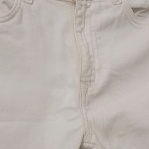 White Scarch Jeans