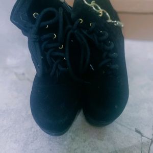 Black 🖤 Boot