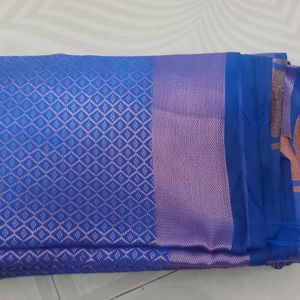 New Launch Banarasi Copper Silk Saree.. 💙