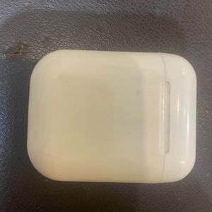 Apple 2nd generation Airpods