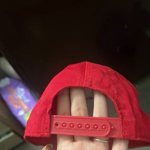Snapback Unisex stylish Red cap