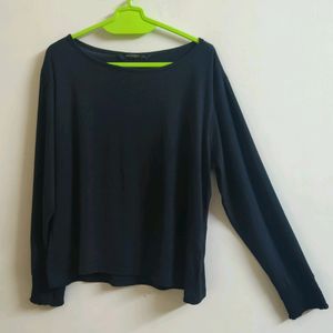 Black Full Sleeves T-Shirt For Her.