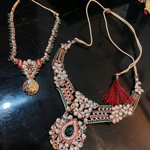Pack Of 2 Beautiful Necklace Multicolour