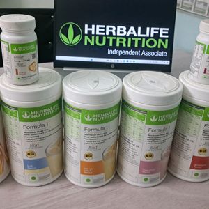 Herbalife  5 Big 2 Small Empty Container