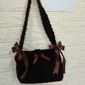 CROCHET HAND BAG