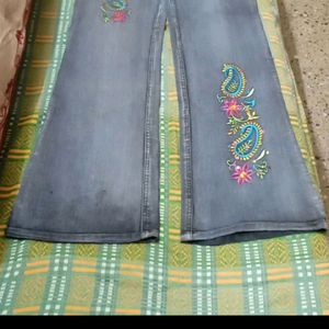 Flared Stone Jeans