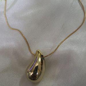 Tear Drop Golden Chain