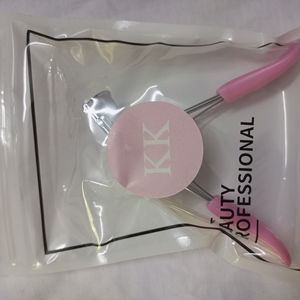 Eyelash Curler ( No Bargaining)