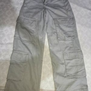 H&M baggy cargo pants