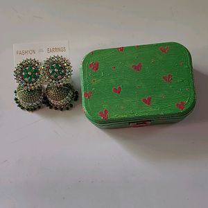 Traditional Earrings+ Cute Empty Box