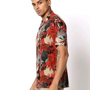 NETPLAY Men Leaf Printed Fit Shirt.