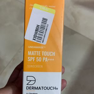 Matte Touch Sunscreen Spf 50