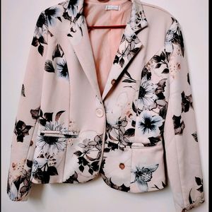 Beautiful Summer Blazer