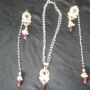 Pendant And Earings With Chain Hangings.