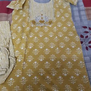 Women Cotton Salwar Suit