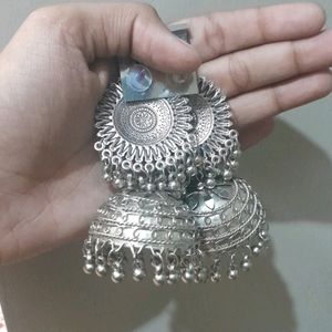 Heavy jhumka