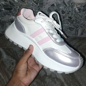 Latest Woman Casual Shoes