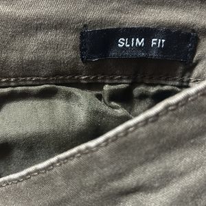 Men Olive Green Slim Fit Chinos Trousers