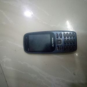 Micromax X751