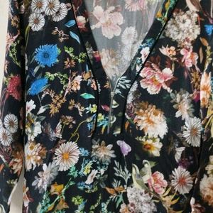 Zara Traufalic Floral Top