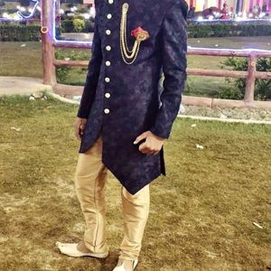 Men Black & Beige Ethnic Mofit Printed Sherwani