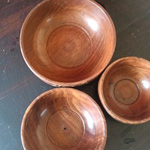 Set Of Wooden Bowl.