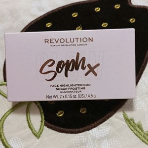 Makeup Revolution London Blush N Highlighter