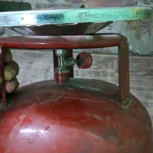 Small Cylinder With Gas Filled