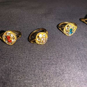 Golden Colour Stone Ring (4 Piece)