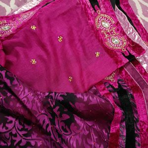 Girlish Look Saree