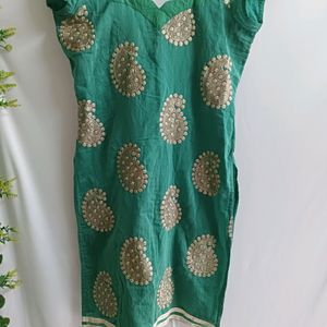 Embroidered Green Kurti With Dupatta Set