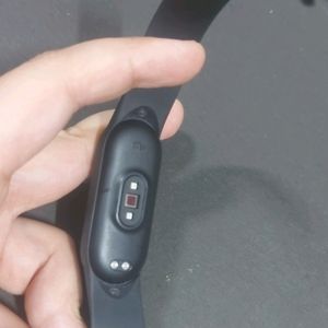 MI Band 5 In Very Nice Condition. Only 1 Month Old