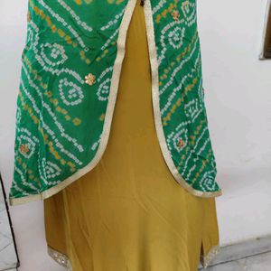 Heavy Bandhej Ethnic Gown