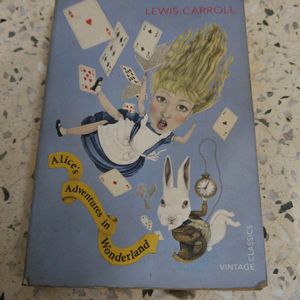 Alice In Wonderland By Lewis Carroll