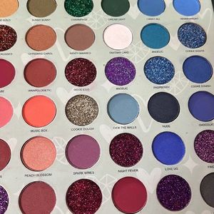 S F R Eyeshadow Palette