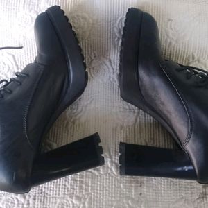 Heel Boots